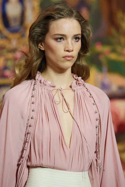 Look 79